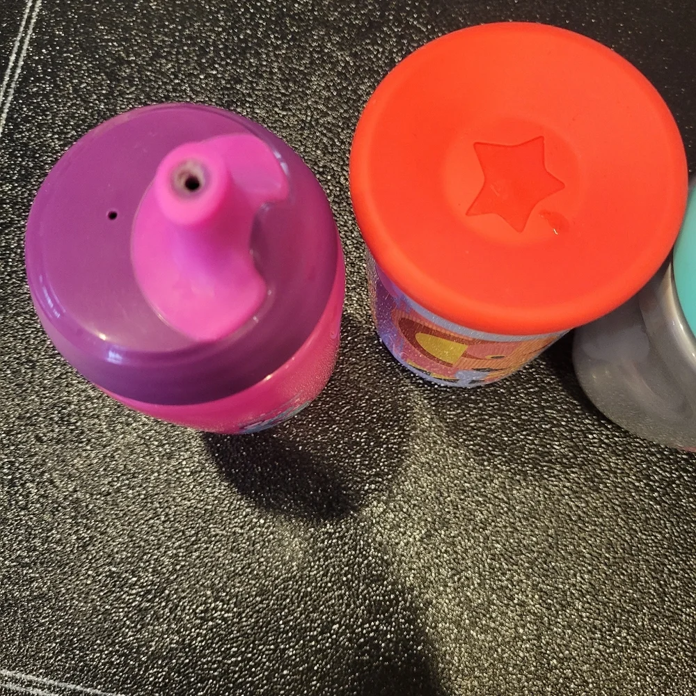 Tommee Tippee Sip Cups - Picture 3 of 5